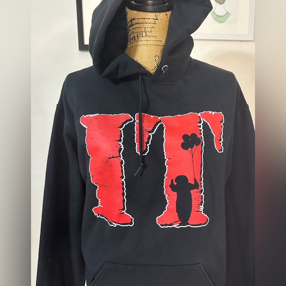 IT hoodie 🎈